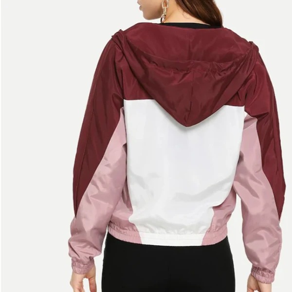 Contrasting contrast hooded windbreaker