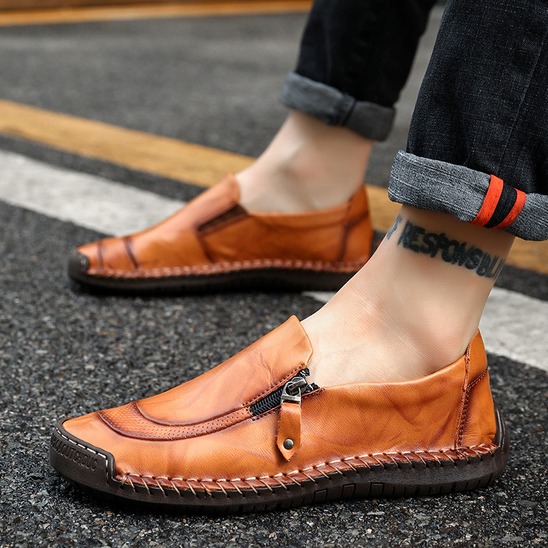 Men's casual leather shoes