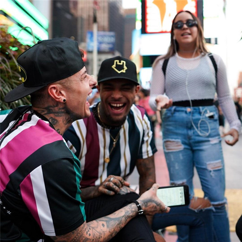 Round neck striped short sleeve