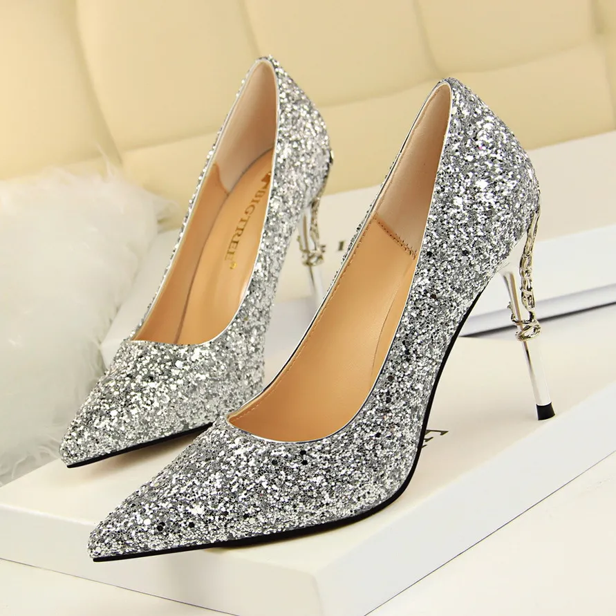 Pointed sequined high heels - Silver
