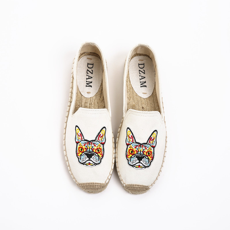 Embroidered fisherman shoes