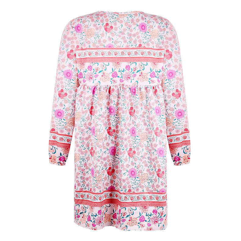 Short dress with printed pattern