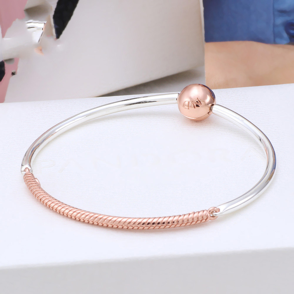 Classic three-segment basic bracelet