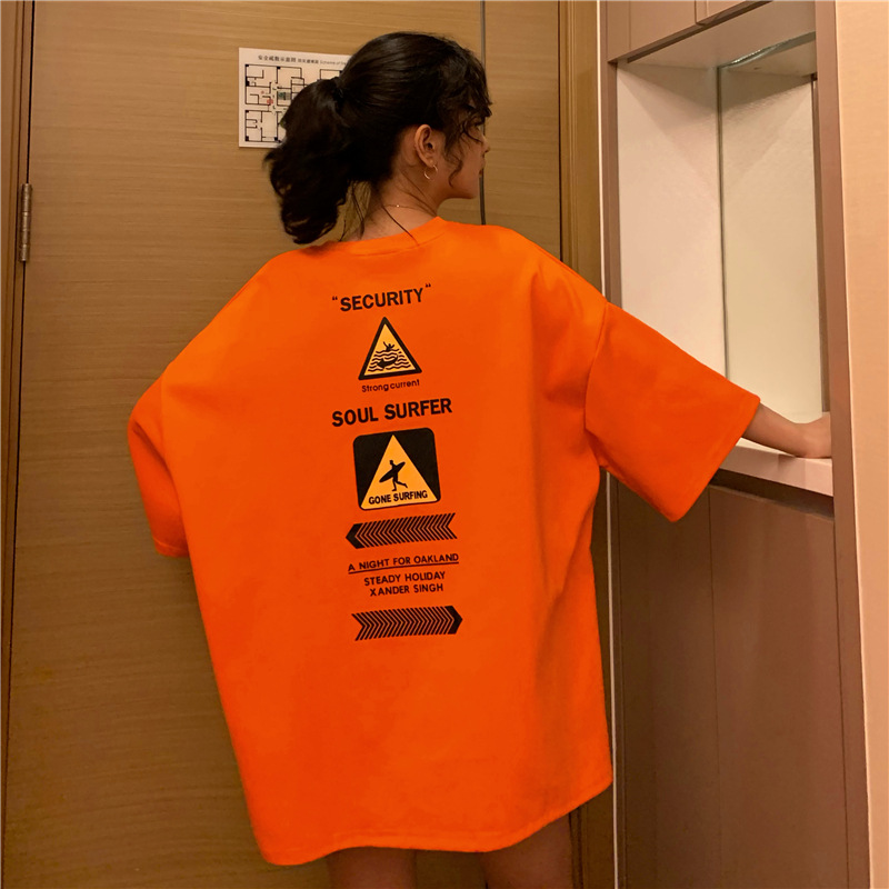 Mid-length short sleeve loose print