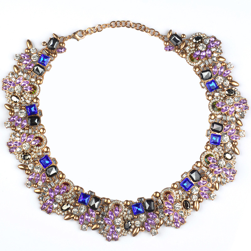 Women's short full diamond necklace