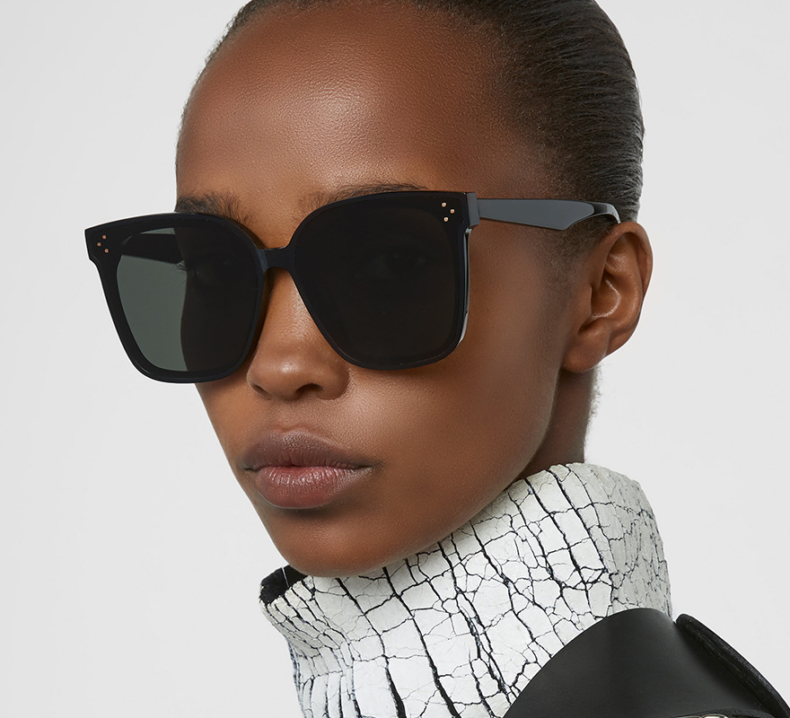 Title 2, Square frame sunglasses