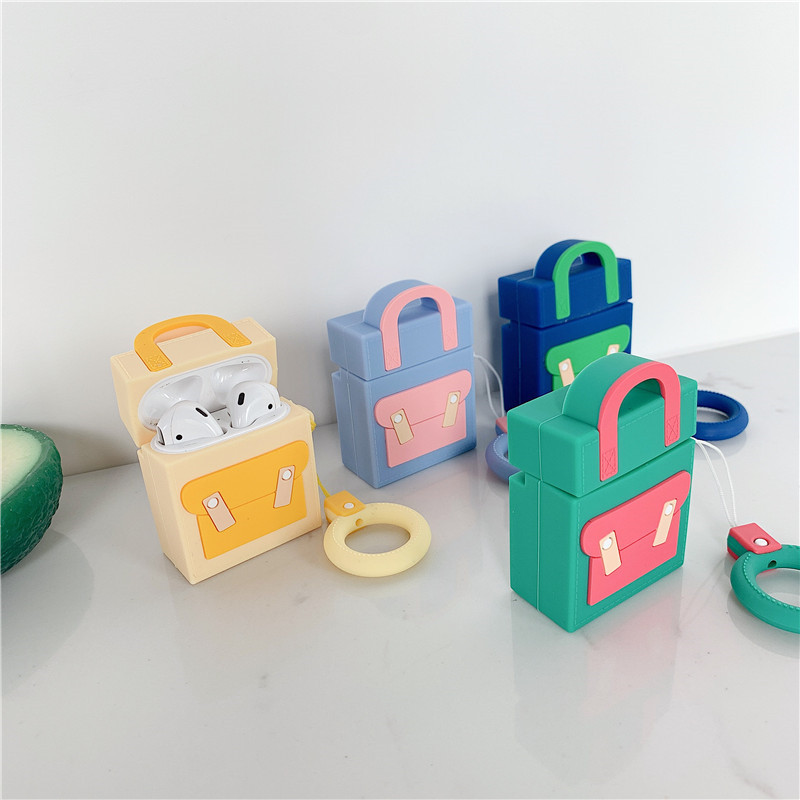 Silicone earphone protective sleeve
