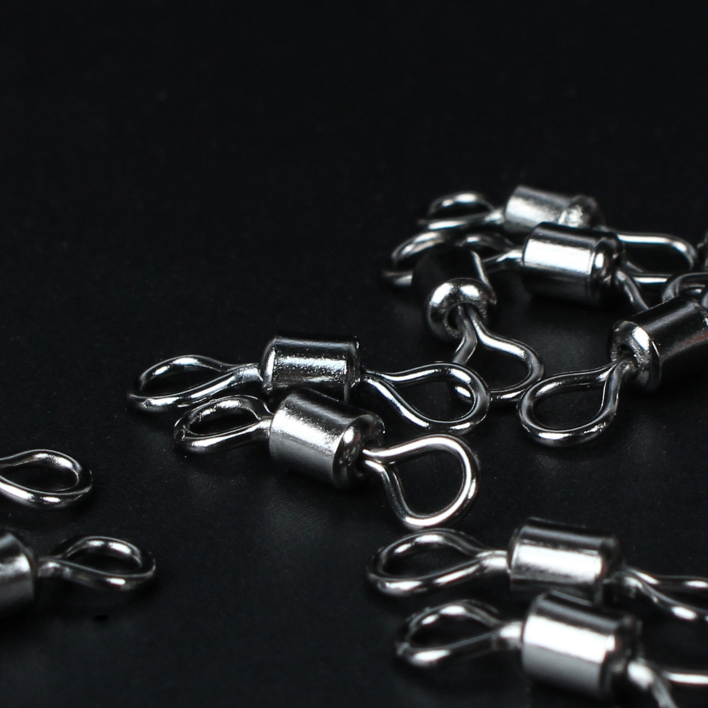 Набор рыболовных аксессуаров из 188 предметов.