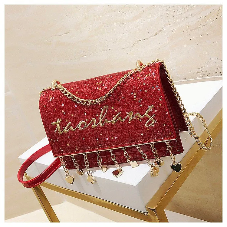 Fashion tassel Love Pendant messenger bag - Red