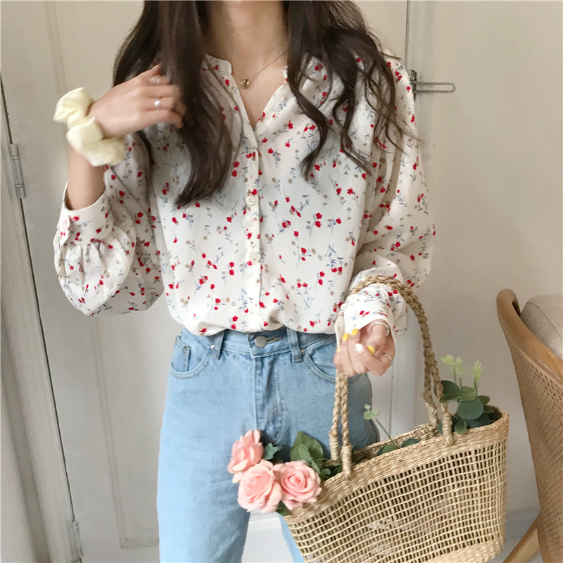 Ladies floral comfortable chiffon shirt