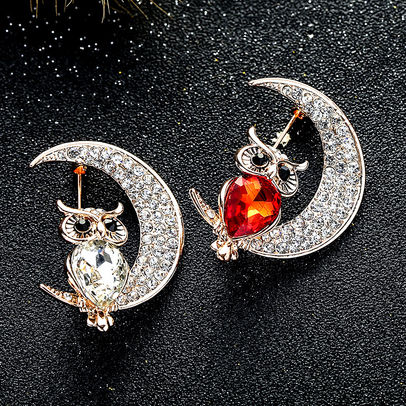 Title 5, Cute owl crystal brooch female