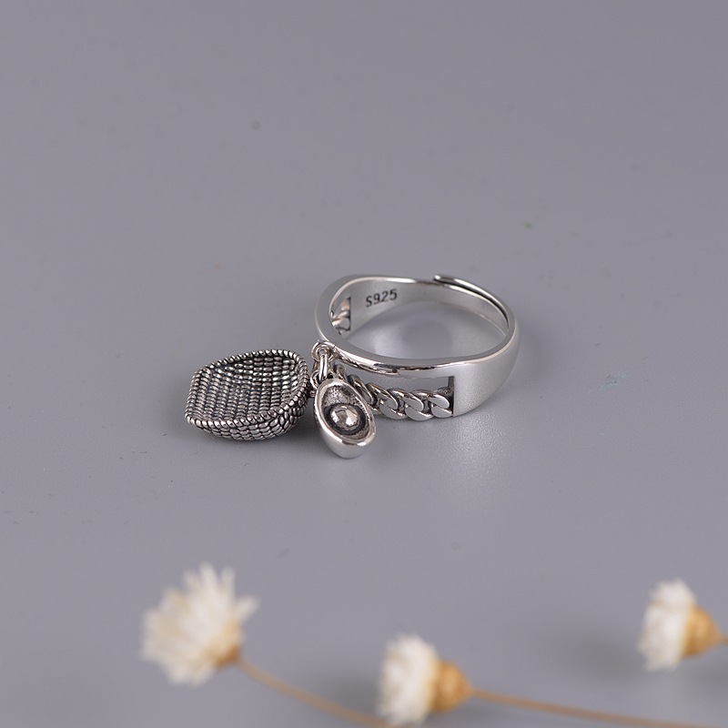 Dustpan Ingot Fringe  Ring