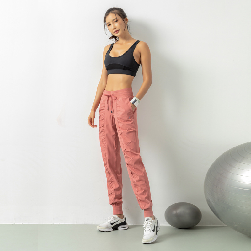 Slim and loose running fitness pants