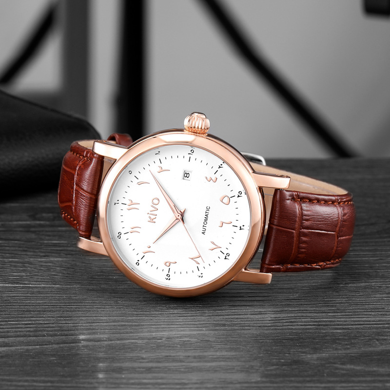 Large dial of mechanical watch