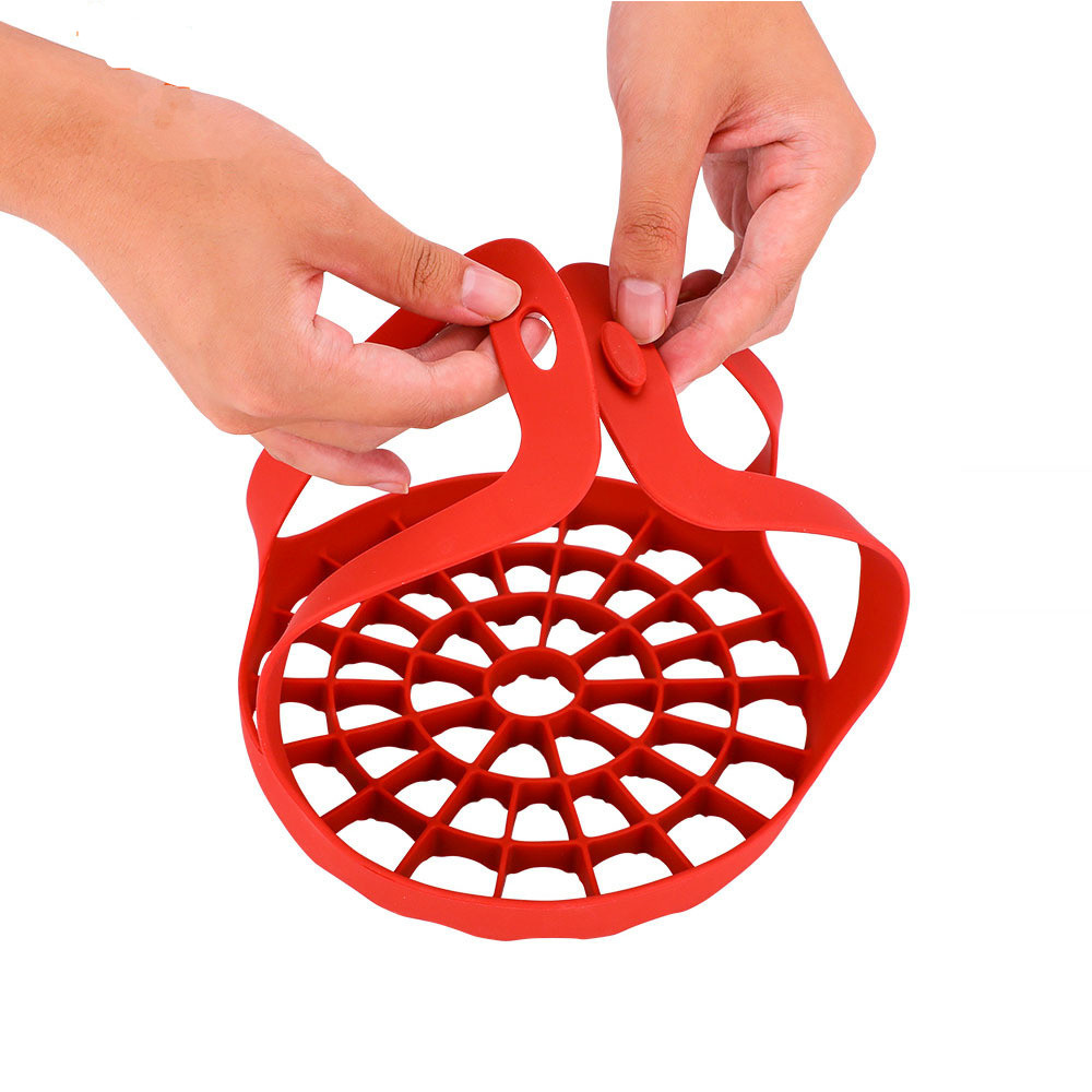 Steamed vegetable liner handle