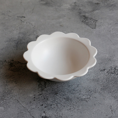 Matte ceramic frosted porcelain plate White - Shop at LoveMi
