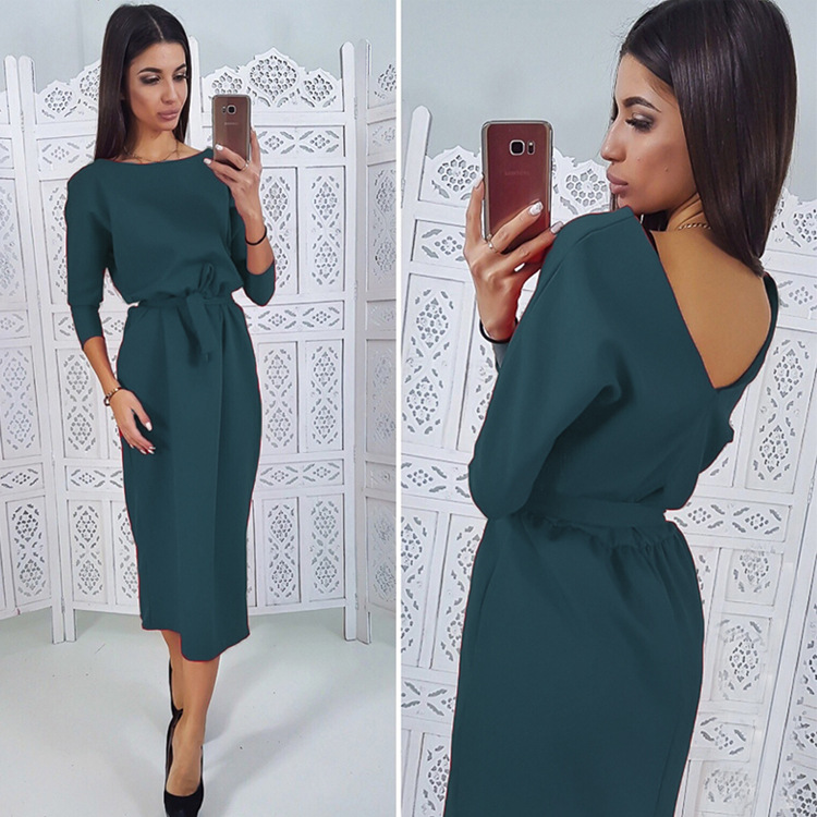 V-neck vintage women's neckline dress