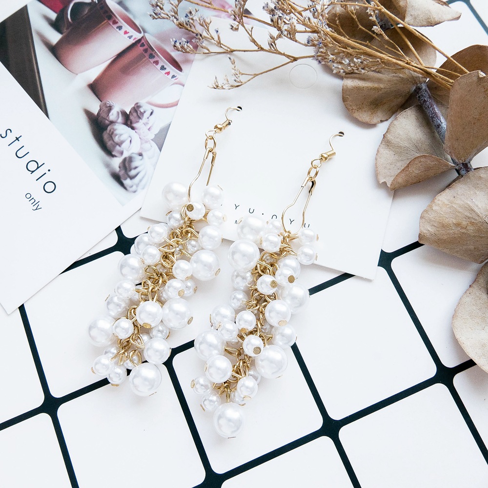 Pearl tassel earrings and grape earrings