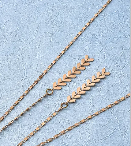 Female hanging neck glasses chain