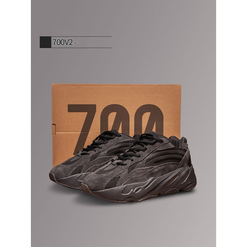 700V2 black