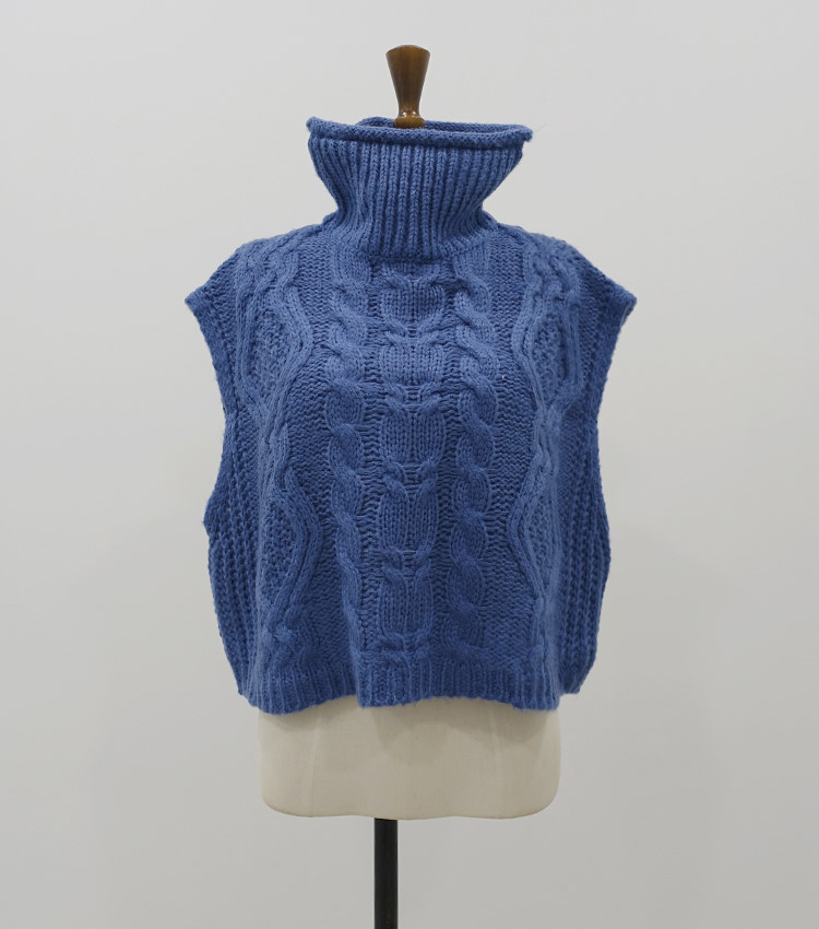 High neck linen Sweater Vest