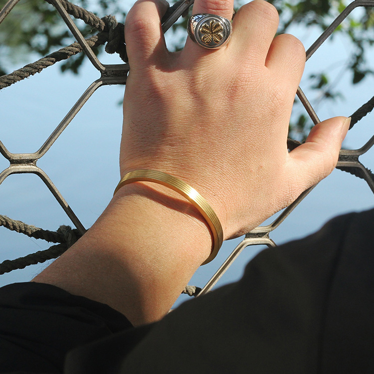 Simple titanium steel opening bracelet