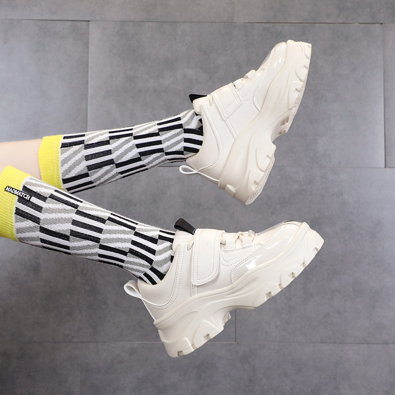 Velcro muffin shoes with thick soles