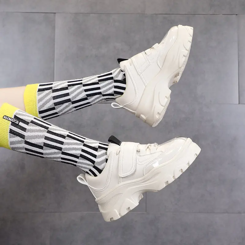 Velcro muffin shoes with thick soles