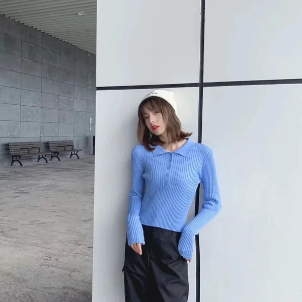 Polo collar long sleeve sweater