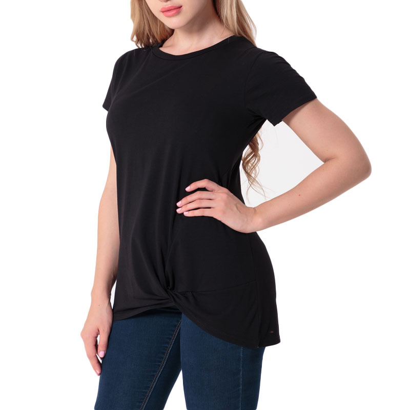 Twisted irregular hem T-shirt