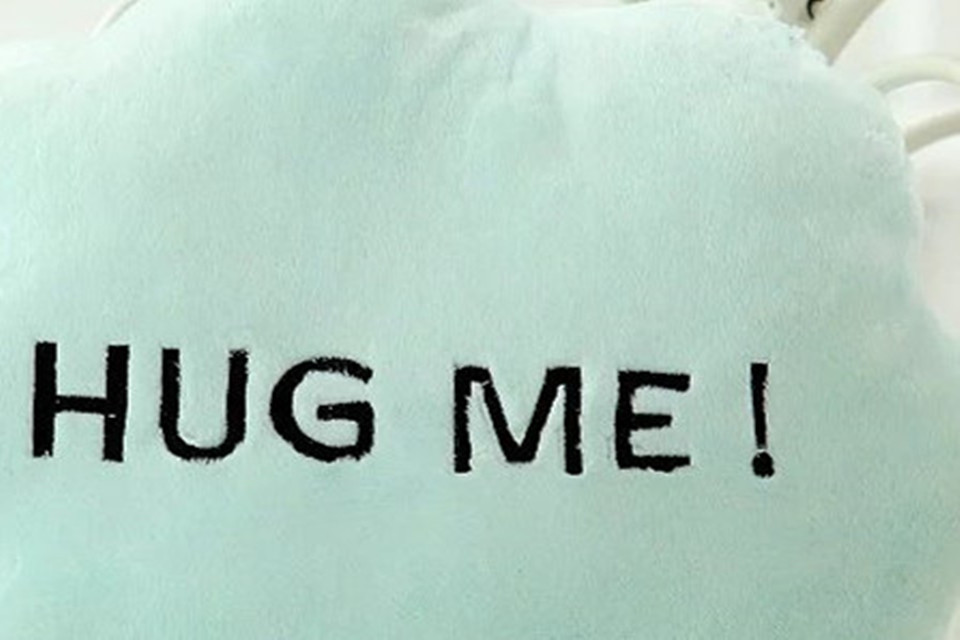 Creative dialog 4 color pillow