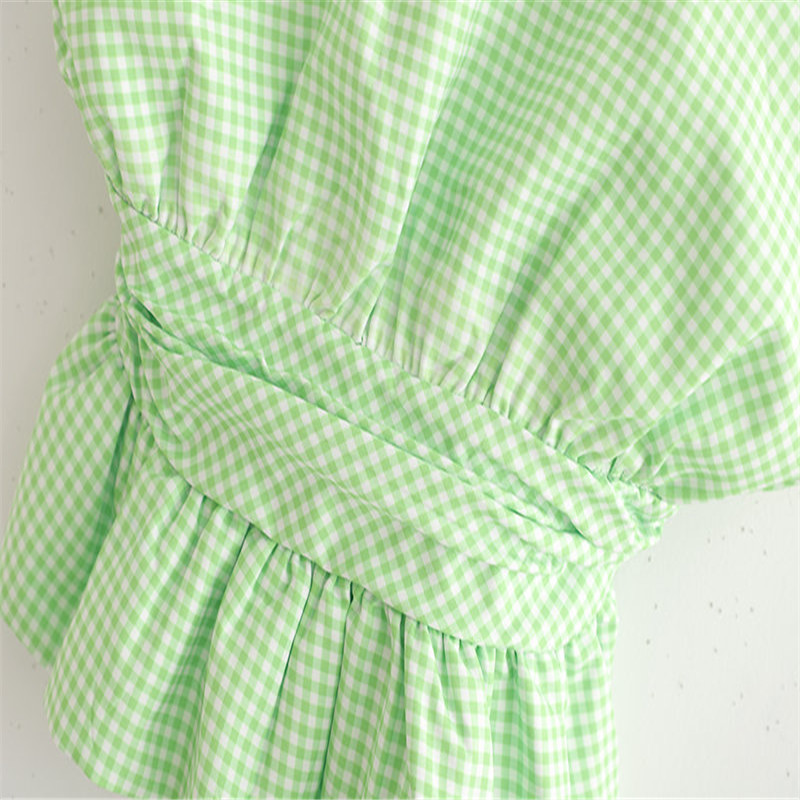 Short cut flounces green check top