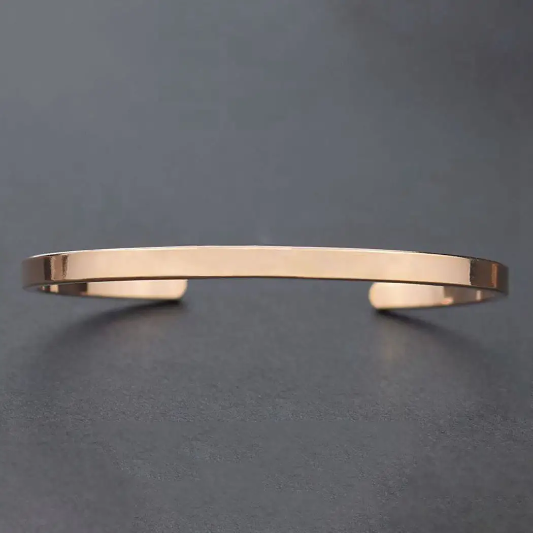 Glossy name bracelet