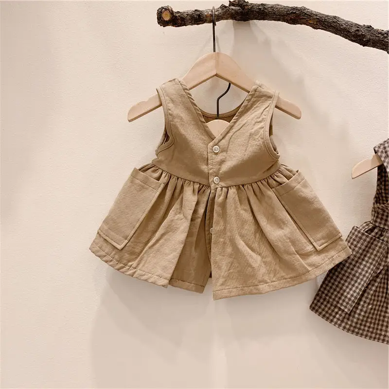 Button wild skirt