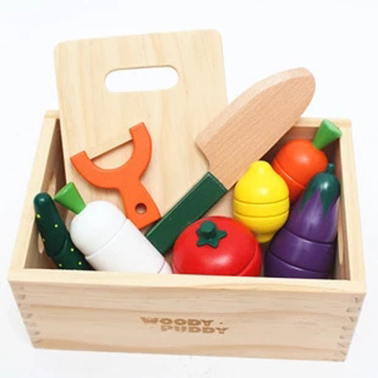Set fruits-légumes à couper en bois magnétique — 11 pièces