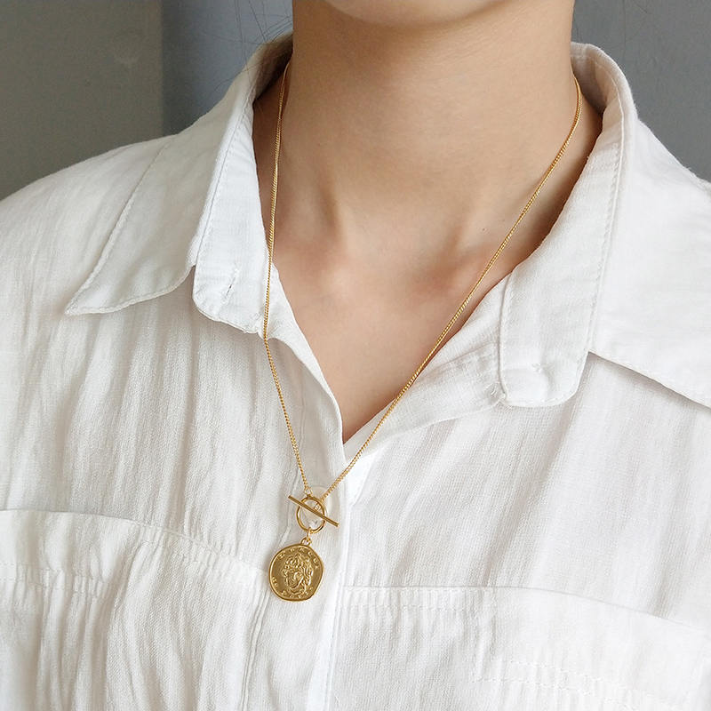 Avatar pendant chain simple