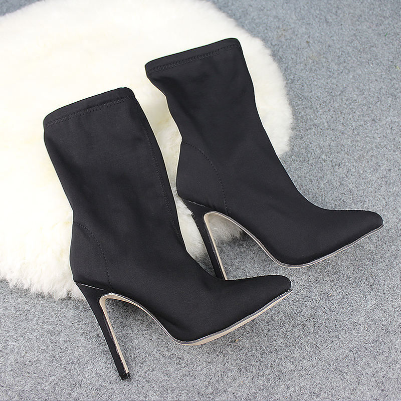 Stretch cloth fine high heels Black - Shop at LoveMi