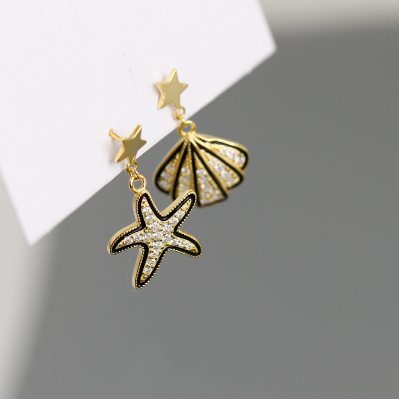 Exaggerated Shell Starfish Stud Earrings