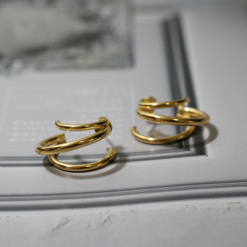 Moon three-dimensional hollow three-coil earrings