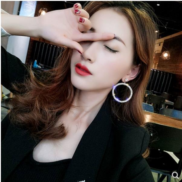 Female Flash Large Circle Earrings
