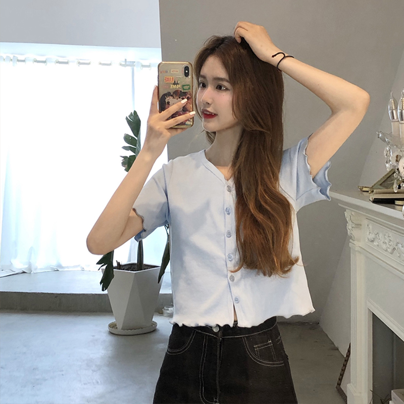 V-neck short sleeve fungus sweater