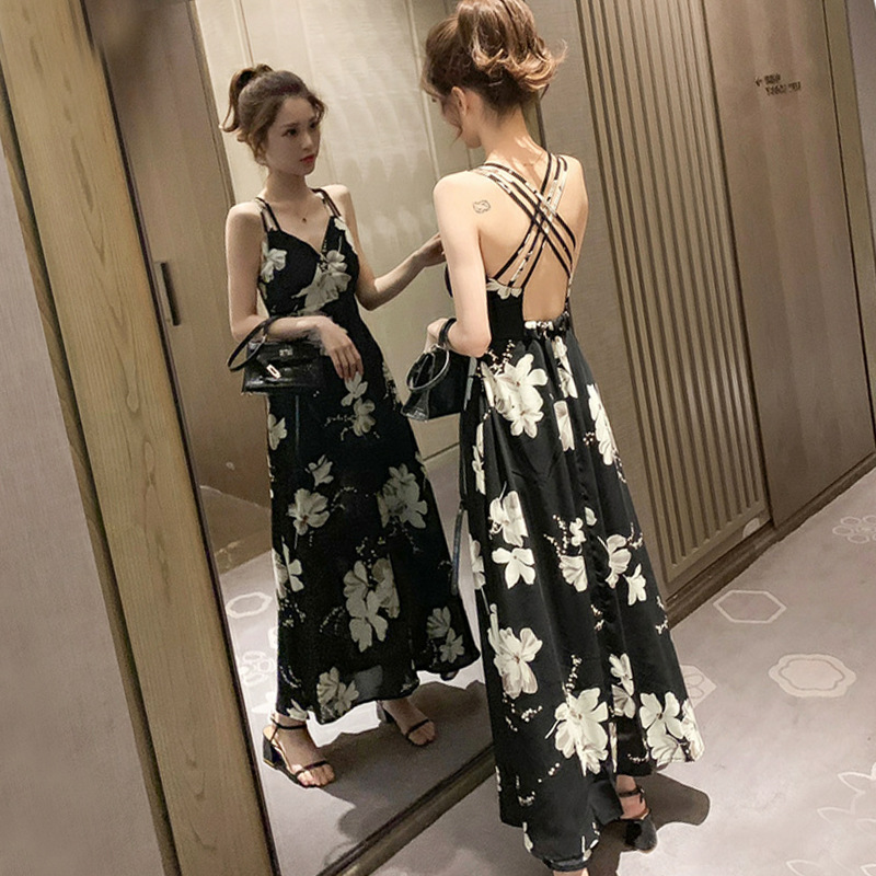 Floral-covered belly slimming dress