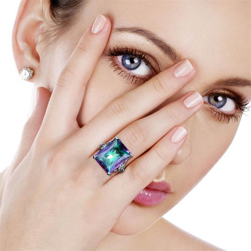 Colorful square zircon female ring
