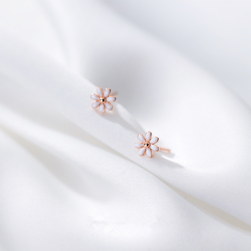 White Flower Stud Earrings