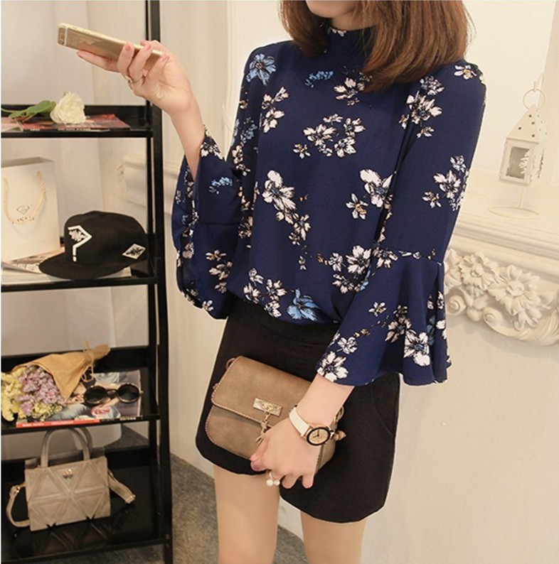 Trumpet sleeve Floral Chiffon shirt