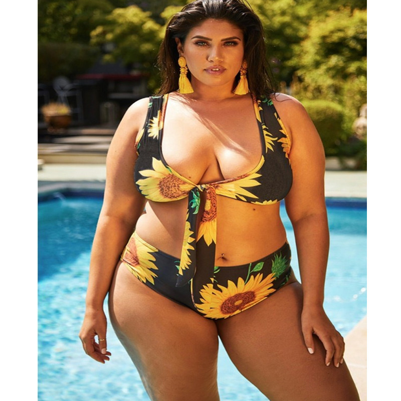Printed split chest tether swimsuit