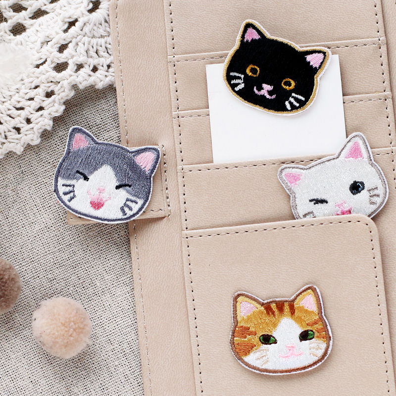 Cat embroidered cloth decoration — image 1