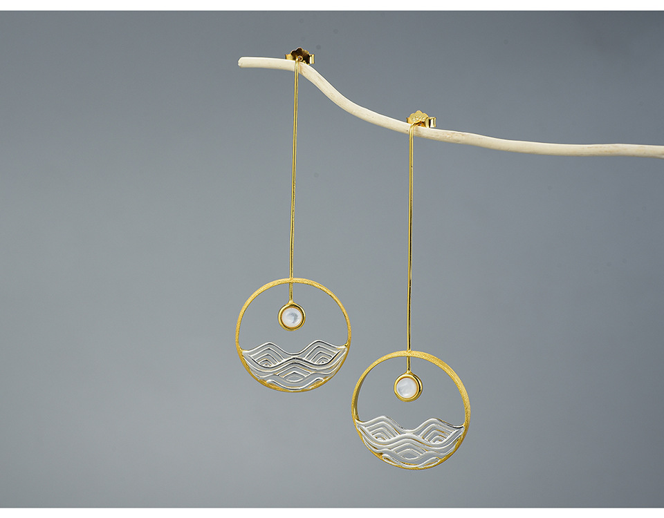 Sea sunrise shell earrings