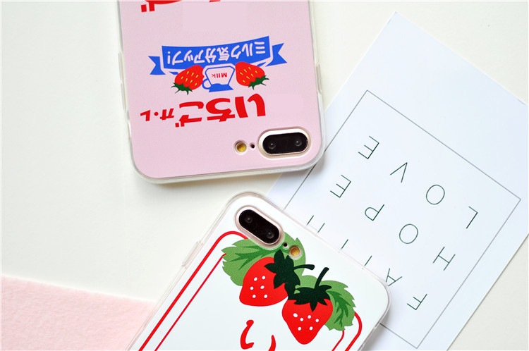Strawberry phone case - Image 3