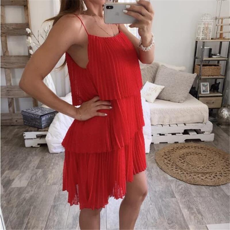 Pleated dress with suspenders